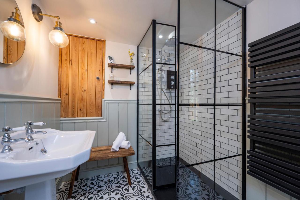 Buttercup Cottage, Hartest Экстерьер фото